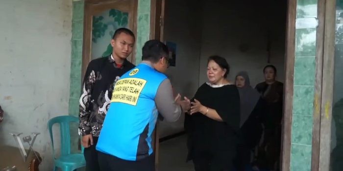 Biro SDM Polda Jatim Beri Pendampingan Casis yang Orang Tuanya Meninggal Dunia