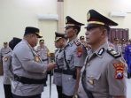 Kapolres Pamekasan Pimpin Giat Sertijab Kabagren dan Kasatreskoba Polres Pamekasan
