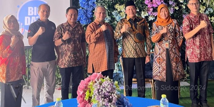 Santunan BPJS: Plt. Bupati Sidoarjo Berikan Dukungan kepada Keluarga Kades yang Berpulang