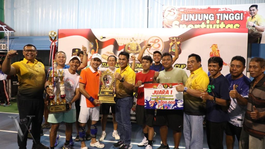 Kapolda Bali Menghadiri Final Turnamen Tenis Kapolda Cup 1024x576