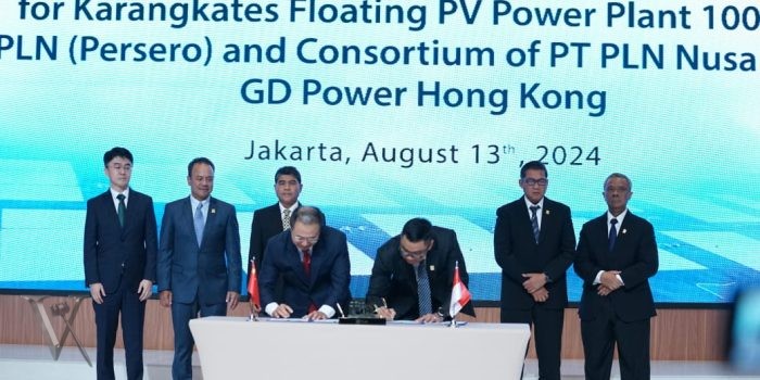 PLN dan GD Power Kolaborasi Bangun PLTS Terapung Karangkates 129 MWp, Dukung Transisi Energi Hijau di Indonesia