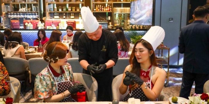 Vasa Hotel Surabaya Hadirkan Keanggunan ‘The Royal Fengxian’ di Mid-Autumn Festival 2024