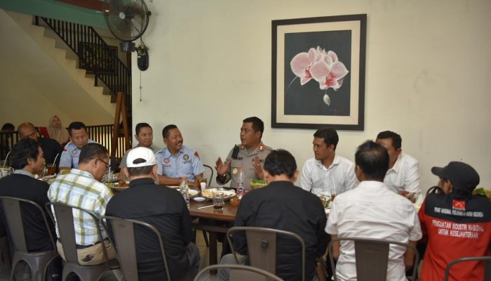Silaturahmi Harmonis Polres Gresik bersama Serikat Pekerja Gresik