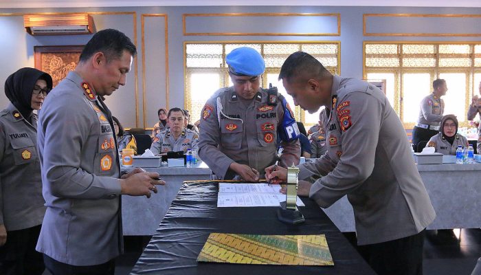 Kunjungi Polresta Malang Kota, Polda Aceh dan Polda Papua Pelajari Strategi ZI Hingga Aplikasi QR Layanan Polisi
