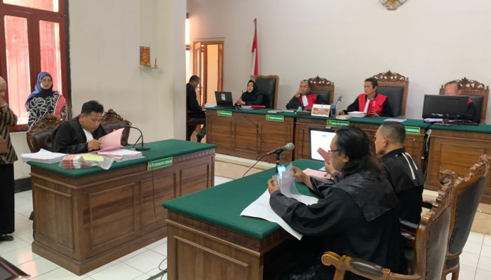 Kasus Penggelapan Kosmetik Melibatkan Tujuh Karyawan CV. Belia Cosmetic Masuki Tahap Persidangan di Surabaya