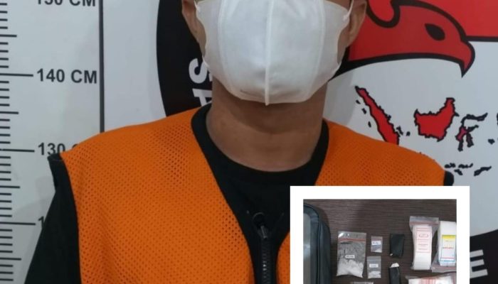 Kurir Narkoba Bratang Gede Dibekuk, Polisi Sita Puluhan Paket Sabu Siap Edar