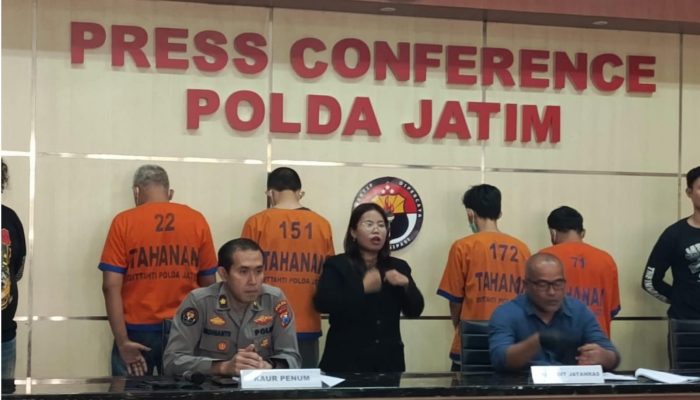 Polda Jatim Ungkap Sindikat Pencurian Baterai Tower di Surabaya dan Banyuwangi, Empat Tersangka Ditangkap