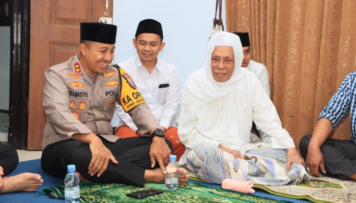 Cooling System Jelang Pilkada 2024, Kapolres Kediri Kota Silaturahmi ke Ponpes Al Falah Ploso