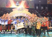 Kapolri Tutup Langsung Turnamen Bola Voli Sekaligus Resmikan Pembangunan Sumur Bor Dan Filtrasi Air Bersih Layak Minum Di Kalimantan Barat