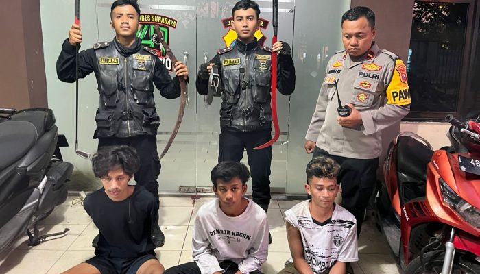 Respatti Polrestabes Surabaya Bekuk 3 Remaja Terlibat Aksi Tawuran di Kapasari