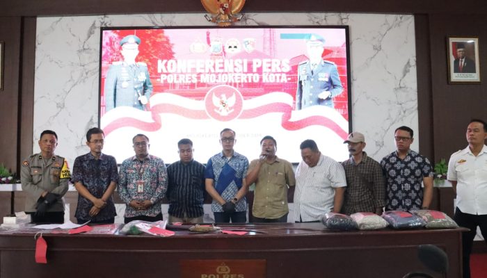 Polres Mojokerto Kota Amankan Dua Gengster Pasca Tawuran di Kelurahan Bloto