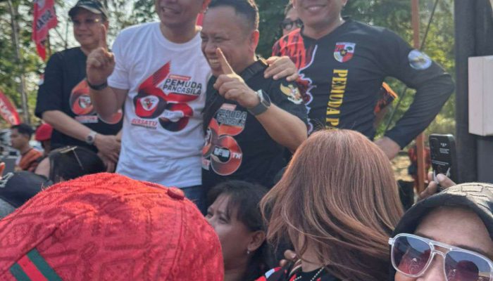 Meriahkan HUT ke-65, Pemuda Pancasila Surabaya Gelar Jalan Sehat Bersama Calon Wali Kota Eri Cahyadi