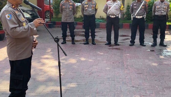 Kompol Didik Tri Wahyudi Lanjutkan Tugas Kompol Moh Irfan Sebagai Kapolsek Simokerto