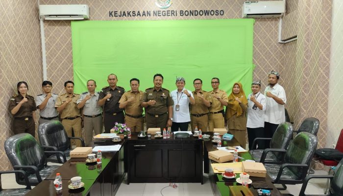 Kejaksaan Negeri Bondowoso dan Perum Perhutani Bersinergi Atasi Konflik Lahan Hutan di Bondowoso