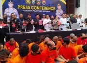 Polrestabes Surabaya Berhasil Ungkap 77 Kasus Kejahatan Jalanan, Amankan 62 Tersangka