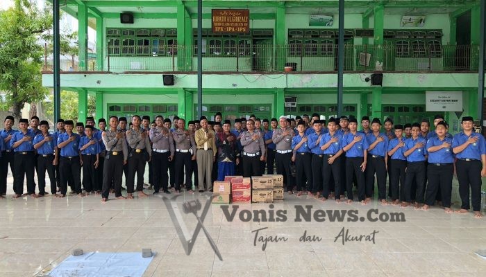 Satlantas Polres Gresik Gandeng Ponpes Mambaus Sholihin Tingkatkan Kesadaran Keselamatan Lalu Lintas