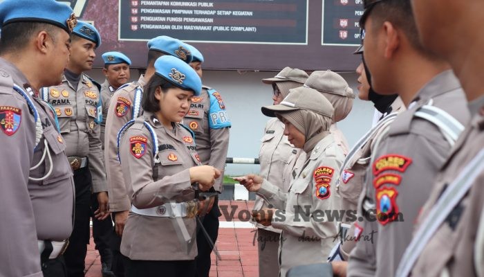 Penegakan Disiplin: Propam Polres Gresik Gelar Pengecekan Kelengkapan Kendaraan dan Administrasi Pribadi