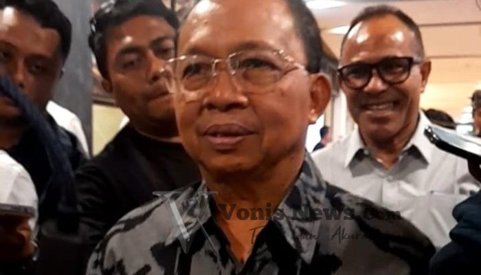 Polemik Pulau Serangan, Wayan Koster Ingatkan PT BTID untuk Patuhi Aturan