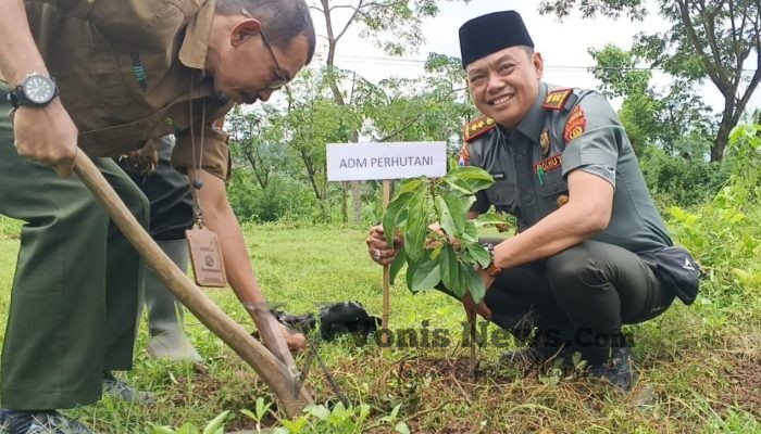 Edukasi Konservasi, Perhutani KPH Bondowoso Ajak Siswa Peduli Hutan dan Lingkungan