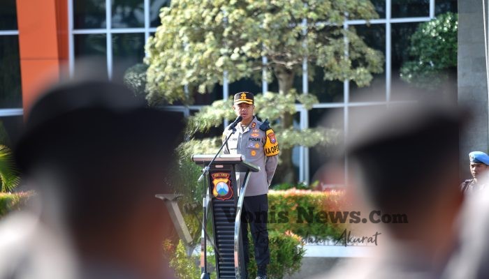 Kapolres Gresik Tekankan Pengayoman dan Pelayanan Prima dalam Apel Pagi