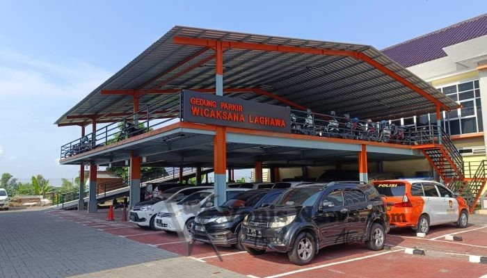 Polres Gresik Buka Layanan Titip Kendaraan Gratis untuk Pemudik Selama Lebaran