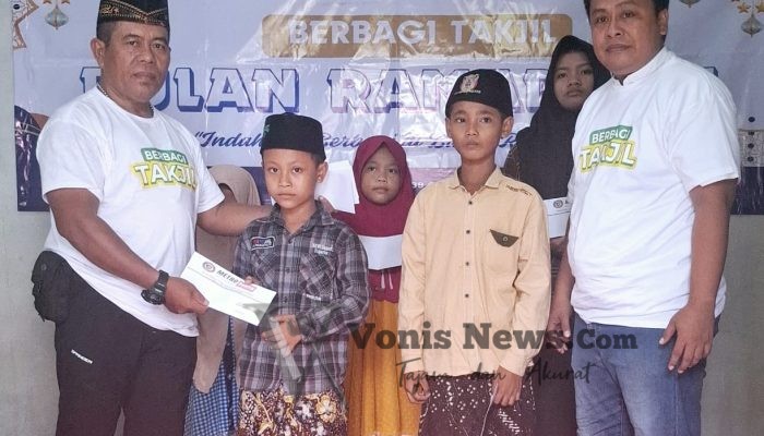 Ramadan Penuh Berkah: Media Metrosurya.com Berikan Santunan Anak Yatim dan Bagikan Takjil di Rembang