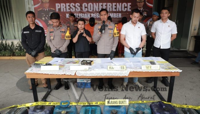 Polres Jember Bongkar Kasus Penyalahgunaan BBM Bersubsidi, Tiga Karyawan SPBU Diamankan