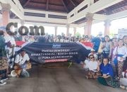 Momen Penuh Kebersamaan, Partai Demokrat Gelar Bakti Sosial di Pura Agung Besakih