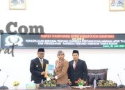 Bupati Sampang Sampaikan Pendapat Akhir Terkait APBD 2024 dan Kawasan Tanpa Rokok di Paripurna DPRD