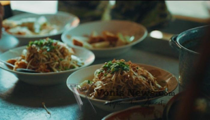 Mahasiswa Universitas Ciputra Lestarikan Lontong Balap Melalui Film Dokumenter “Sepiring Warisan”