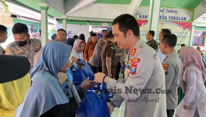 Apresiasi Buruh Tani, Polres Situbondo dan Forkopimda Berbagi Sembako Usai Panen Raya Jagung