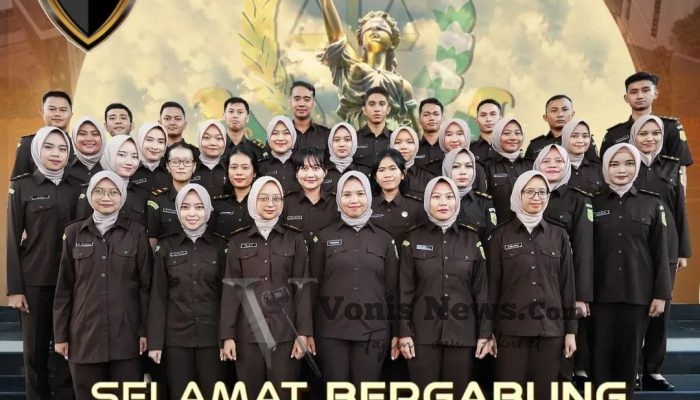 Kejati Jawa Timur Dr. Kuntadi Mengucapkan Selamat Bergabung Para Adhyaksa Muda yang baru di Keluarga Besar Kejaksaan Tinggi Jawa Timur 