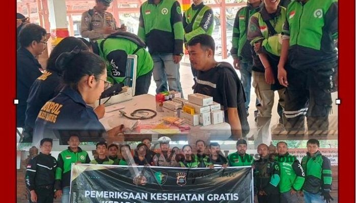 Polres Badung Gelar Bakti Kesehatan dan Edukasi Tertib Lalu Lintas untuk Driver Ojol Sambut Hari Bhayangkara ke-79