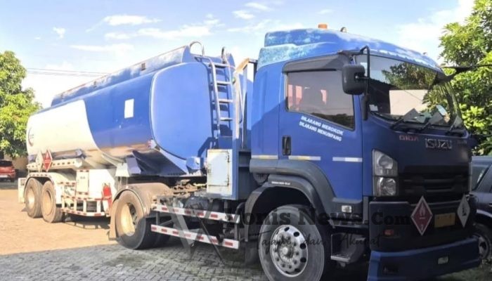 Tangki PT Adiguna Lintas Perkasa Diamankan Polres Probolinggo, Diduga Angkut BBM Subsidi