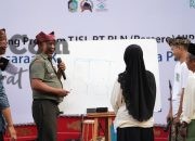 Dengan Semangat Hari Lahir Pancasila, Srikandi PLN UIP JBTB Dukung Peningkatan Literasi Masyarakat Banyuwangi melalui Program TJSL 2025 Mewujudkan Kalipuro Bebas Buta Aksara