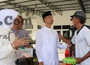 Kapolres Trenggalek Berbagi Santunan, Sembako, dan Daging Kurban kepada Warga pada Idul Adha 1446 H