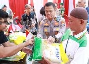 Sinergi Polres Gresik dan Bulog Hadirkan Gerakan Pangan Murah, Tekan Harga Beras Jelang HUT RI ke-80