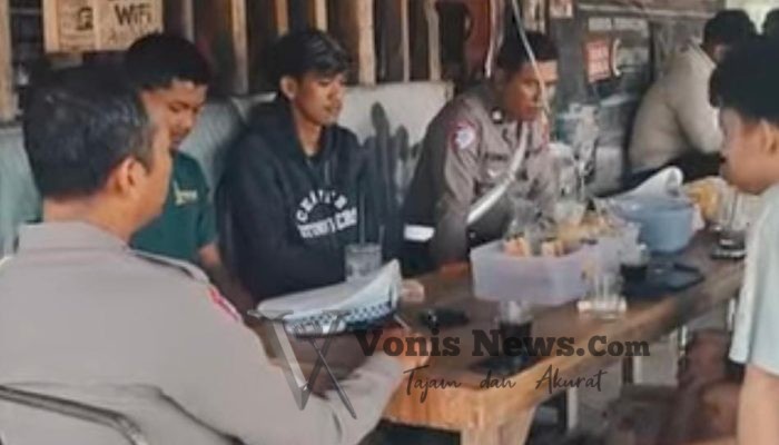 Polantas Trenggalek Bangun Kedekatan Lewat Program Polbindes, Edukasi Keselamatan Disampaikan Sambil Ngopi