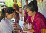 Ni Wayan Sari Galung, S.Sos Rayakan 1 Bulan 7 Hari Cucu Kesayangan