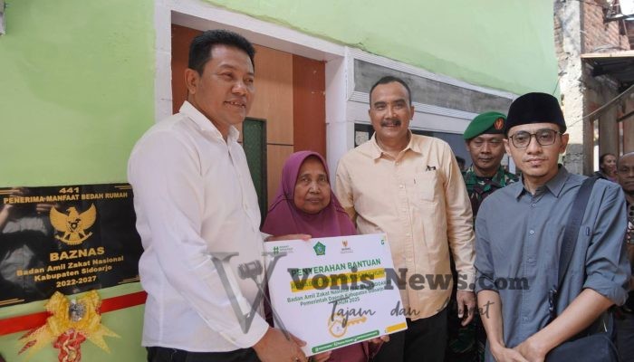 Bupati Subandi Serahkan Kunci Renovasi RTLH, Bukti Gotong Royong Wujudkan Kesejahteraan Warga Sidoarjo