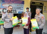 Polres Gresik Hadir untuk Masyarakat, Puluhan Sak Beras Murah Ludes dalam Momen Hari Pangan Sedunia