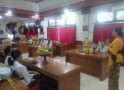 Sambut Momen Sumpah Pemuda, Desa Sumerta Kauh Gelar Lomba Ngelawar dan Pejati