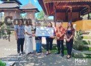 BRI Gianyar Dukung Pembangunan Bale Paselang Pura Puseh di Banjar Medahan, Sumampan
