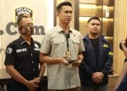 Satreskrim Polres Gresik Berhasil Mengungkap Penipuan Modus Tawari Kerja Potong Rumput Viral di Media Sosial