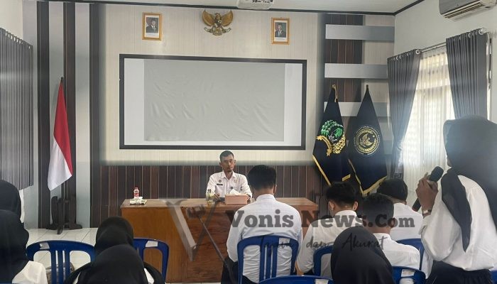 Tingkatkan Pemahaman, Lapas Kelas IIB Batang Berikan Pemaparan Materi kepada Para Peserta Magang