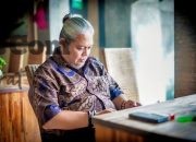 MAKI Jatim Bagikan Celengan Gratis ke Sekolah sebagai Awal Peringatan Hakordia 2025