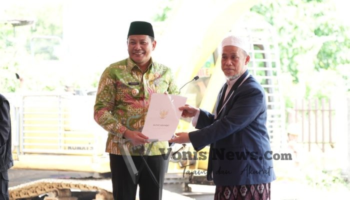 Bupati Subandi Dampingi Menko PM Muhaimin Iskandar Resmikan Groundbreaking Pembangunan Ulang Ponpes Al Khoziny