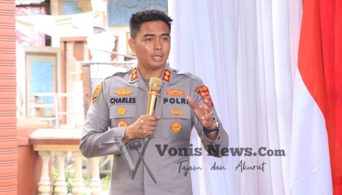 Kapolres Ngawi Tekankan Pelayanan Prima saat Tinjau Polsek Paron