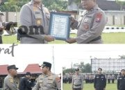 Apel Jam Pimpinan, Polres Blitar Beri Penghargaan Anggota Berprestasi dan Raih Prestasi Nasional