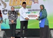 Bupati Sidoarjo Tutup Festival Bandeng dan Udang 2025, Dorong UMKM Perikanan Mendunia